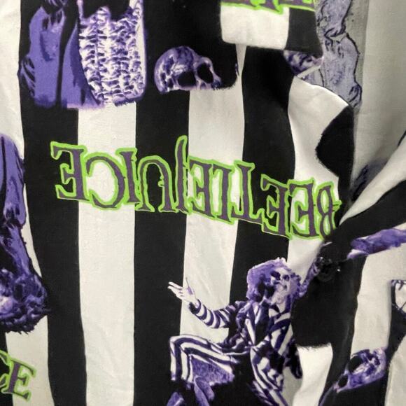 Beetlejuice Mens Striped Button Down Shirt Size Medium Black White Green Purple - Picture 3 of 3